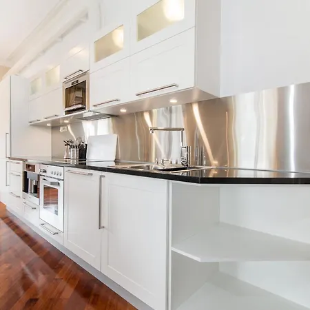 Apartment Enter Ultimate Luxury - Jacuzzi & Sauna