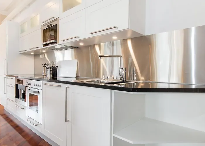 Апартаменты Enter Ultimate Luxury - Jacuzzi & Sauna